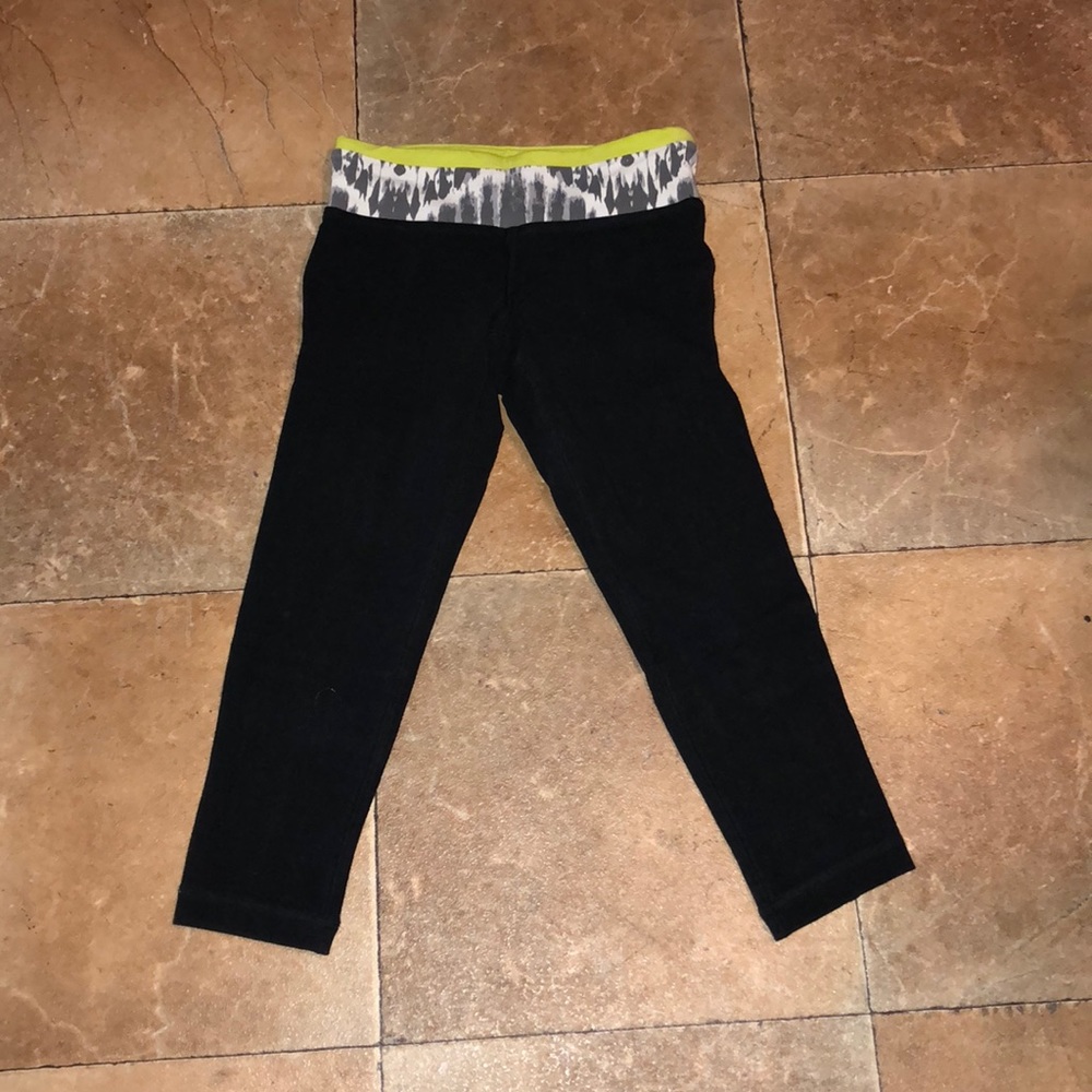 Express capris